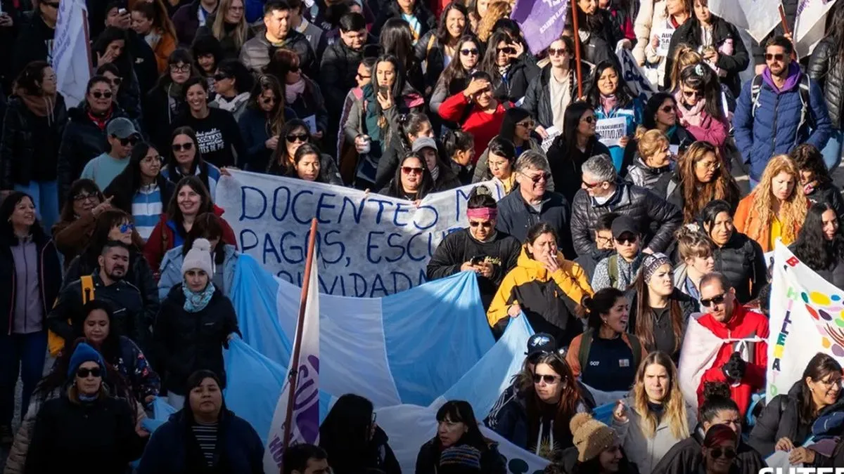 Conflictos docentes: Río Negro, Santa Cruz y Tierra del Fuego al borde de una crisis salarial | Digital